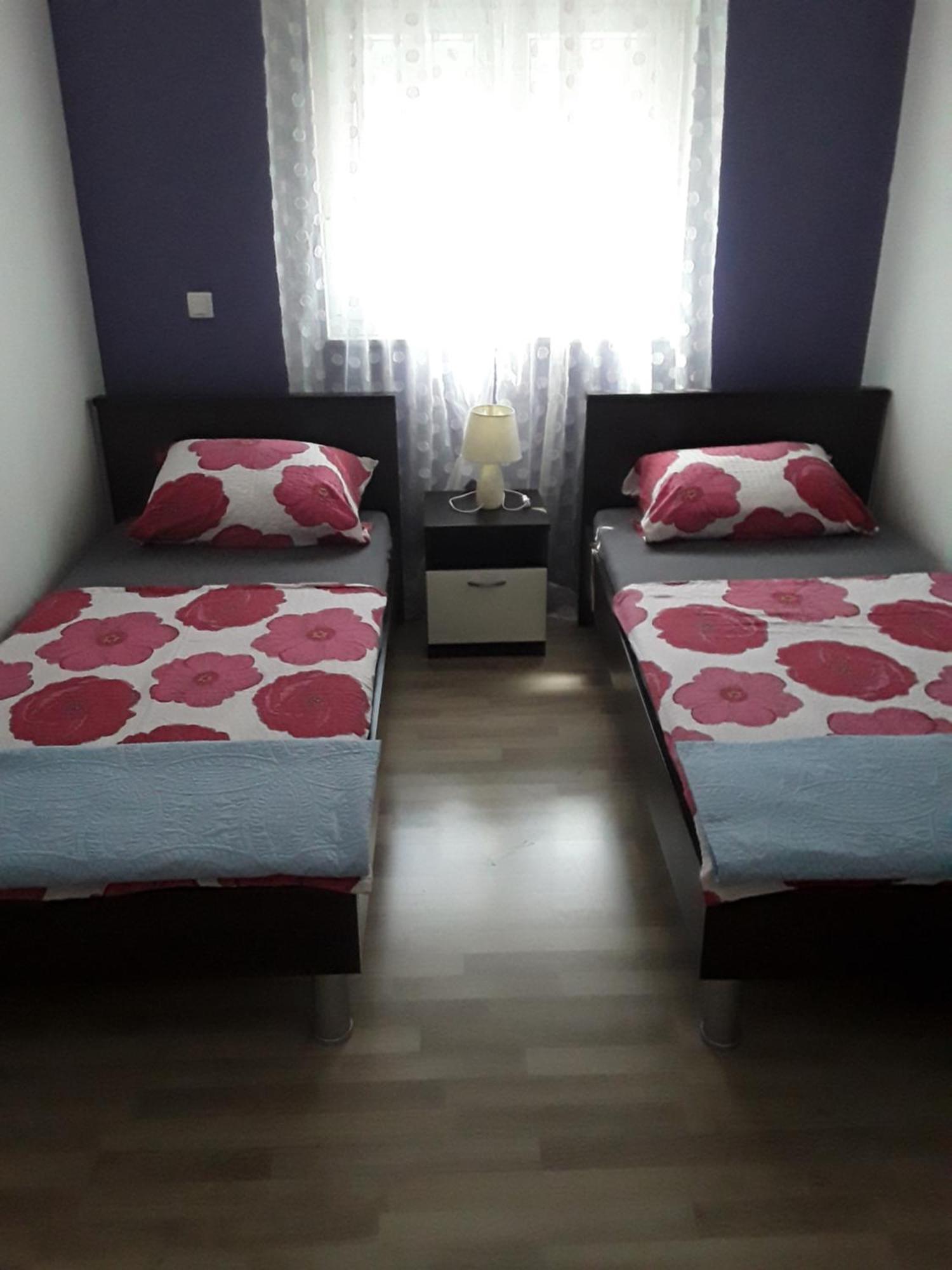Apartmani Zoran Drage Ngoại thất bức ảnh